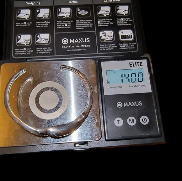 Kabana Sterling Silver Dolphin Head & Tail cuff bracelet - Picture 8 of 12